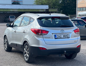 HYUNDAI IX35 (4 foto / 6)