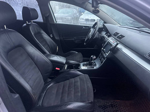 VOLKSWAGEN PASSAT VARIANT (7 foto / 8)