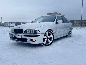 BMW 525D (3 фото из 9)