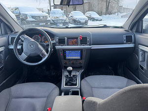 OPEL VECTRA (6 foto / 7)