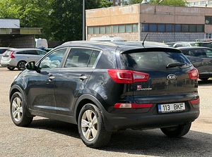 KIA SPORTAGE (5 foto / 9)
