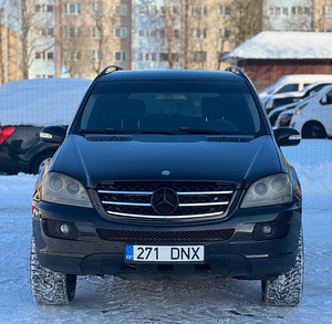 MERCEDES-BENZ ML 320 CDI 4MATIC (3 foto / 8)