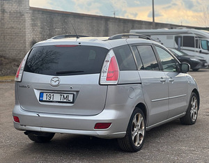 MAZDA 5 (3 foto / 9)