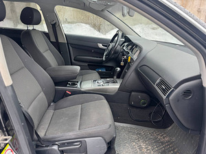 AUDI A6 AVANT (6 фото из 8)
