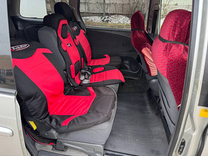 TOYOTA PREVIA (9 фото из 9)