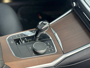 BMW 330I (11 foto / 14)