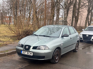 SEAT IBIZA (2 foto / 4)