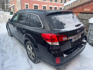 SUBARU LEGACY (5 foto / 5)