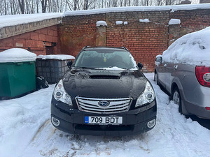 SUBARU LEGACY (2 foto / 5)