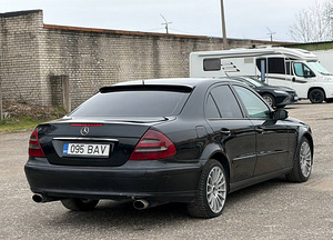 MERCEDES-BENZ E 220 CDI (5 foto / 6)