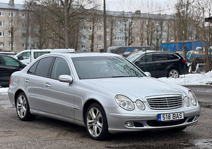 MERCEDES-BENZ E 320 CDI (2 foto / 7)