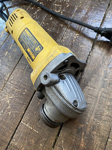 Relakas Dewalt D28139. Korralik tööriist (3 foto / 10)