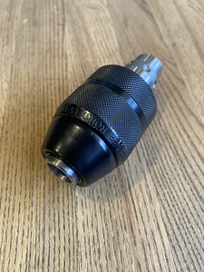 Milwaukee Kiirpadrun ja adapter M18 FHX. Uus (8 foto / 8)