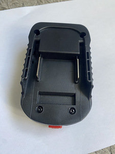 Bosch adapter Makita 18v akudele (4 foto / 4)