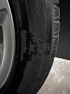 Диски + шины AUDI 235/50 R18 M+S (5 фото из 5)