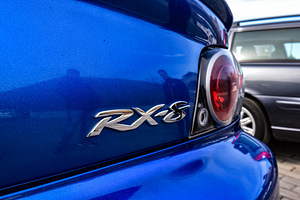 Mazda RX-8 (4 фото из 6)