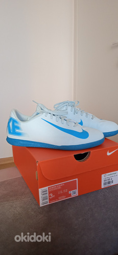 Nike jalgpallijalatsid 35