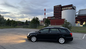 Toyota Avensis (2 foto / 14)