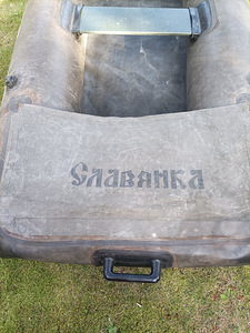 Надувная лодка (3 фото из 4)