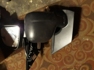 Citroen peugeot,toyota peeglid (1 foto / 2)
