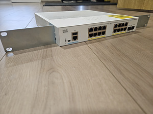 Cisco CBS250-16P-2G (1 foto / 4)