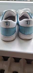 Trussardi tossud r. 37 (5 foto / 5)