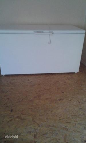 Холодильник глубокой заморозки (фото #1)