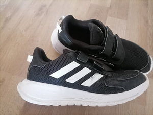 Кроссовки Adidas с. 35 (3 фото из 3)