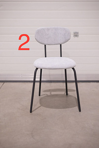 Metallraamil toolid (Valge/Hall) (1 foto / 1)