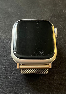 Apple Watch Series 7 / 41mm (2 foto / 4)