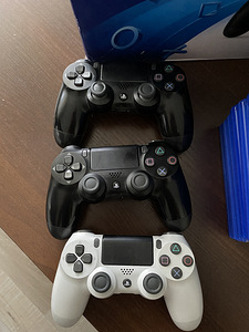 Плейстейшен 4 про (3 фото из 4)