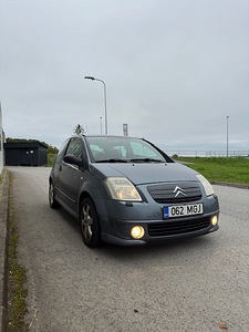 Citroen C2 (6 foto / 10)