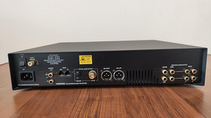 Linn Akurate CD/SACD/DVD-Audio player (2 foto / 3)