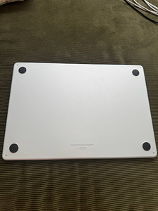 MacBook Air M4 15.3 16 GB 256 GB Silver (3 foto / 4)
