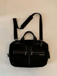 Sülearvutikott Samsonite GT Supreme Bailhandle 15.6 (3 foto / 3)