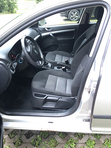 Skoda Octavia estate 77kW (11 фото из 11)