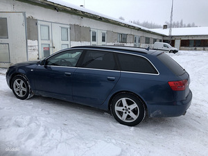 Audi a6 quattro manuaal (4 foto / 8)