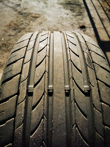 Nankang 225/40 r19 (2 foto / 3)