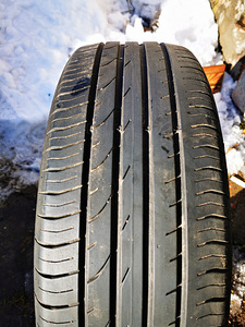 Continental 215/55 r18 (2 foto / 4)