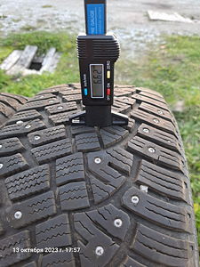 Continental IceContact 2 215/60 r17 (4 foto / 6)