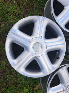 MOMO veljed 5x112 r20 (2 foto / 7)