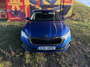 Skoda Octavia (2 foto / 8)