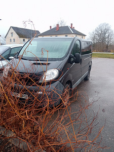Opel Vivaro 2,5 (1 foto / 4)