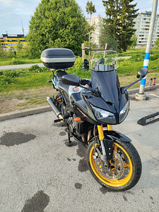 Yamaha FZS1-S, с 2007 года. (3 фото из 9)