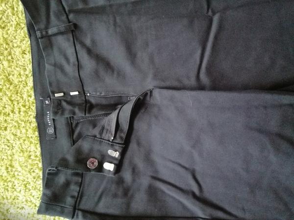 Müügis musta värvi, soliidsed püksid, suurus 36 (foto #6)