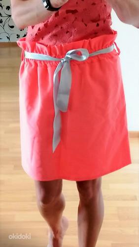 Продается НОВАЯ ярко-розовая юбка, размер 36-38. (фото #2)