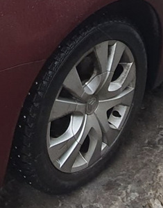 215/50 R17 Continental (3 foto / 3)