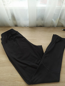 Nike püksid,158 (4 foto / 4)