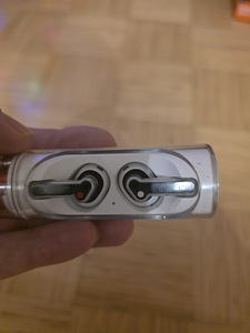 Beats Powerbeats pro +lisad (5 foto / 10)