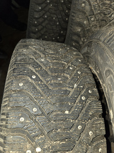 205/55/R16 Goodyear naastrehvid (2 foto / 6)